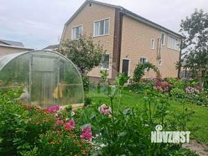 Дом 209м&sup2;, 2-этажный, участок 7 сот.  