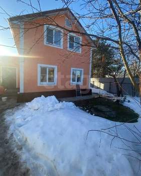 Дом 100м&sup2;, 2-этажный, участок 8 сот.  