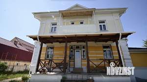 Дом 485м&sup2;, 4-этажный, участок 12 сот.  