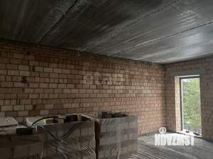 Таунхаус 196м², 3-этажный, участок 25 сот.  