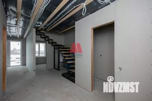 Дом 135м&sup2;, 2-этажный, участок 8 сот.  