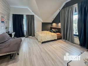 Дом 277м&sup2;, 2-этажный, участок 16 сот.  