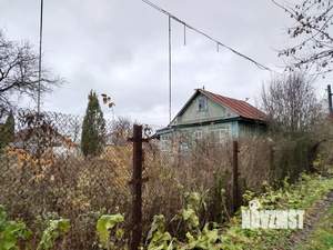 Дом 20м&sup2;, 2-этажный, участок 4 сот.  