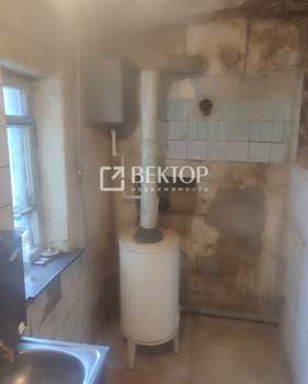 Дом 60м&sup2;, 1-этажный, участок 6 сот.  