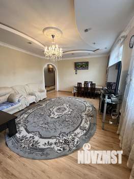 Дом 217м&sup2;, 2-этажный, участок 4 сот.  