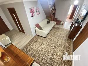 Дом 197м², 2-этажный, участок 8 сот.  