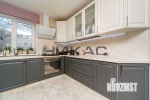 Дом 98м&sup2;, 2-этажный, участок 10 сот.  