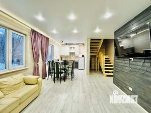 Дом 130м&sup2;, 2-этажный, участок 6 сот.  