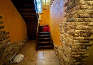 Дом 180м², 2-этажный, участок 6 сот.  