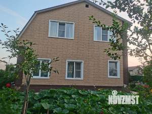 Дом 209м&sup2;, 2-этажный, участок 7 сот.  