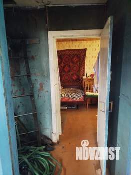 Дом 20м&sup2;, 2-этажный, участок 4 сот.  