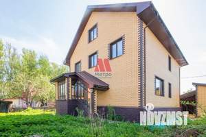 Дом 240м², 2-этажный, участок 6 сот.  