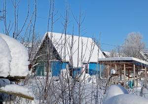 Дом 10м&sup2;, 2-этажный, участок 5 сот.  