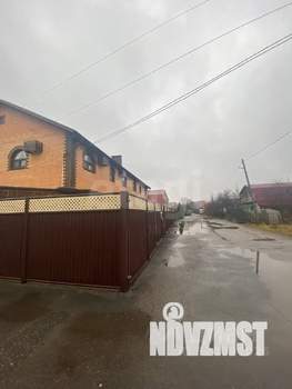 Таунхаус 105м², 2-этажный, участок 5 сот.  