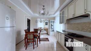 Коттедж 341м&sup2;, 3-этажный, участок 7 сот.  