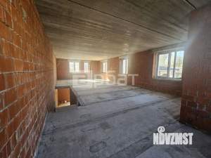 Таунхаус 175м&sup2;, 2-этажный, участок 5 сот.  