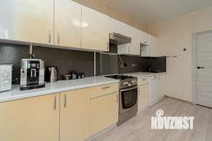 Дом 147м&sup2;, 2-этажный, участок 9 сот.  