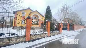 Коттедж 273м², 3-этажный, участок 8 сот.  