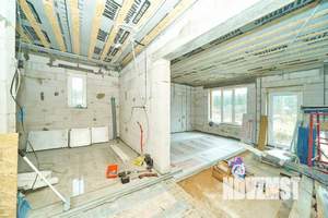 Дом 111м&sup2;, 2-этажный, участок 8 сот.  