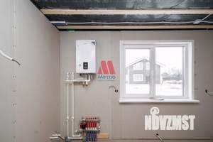 Дом 135м&sup2;, 2-этажный, участок 8 сот.  