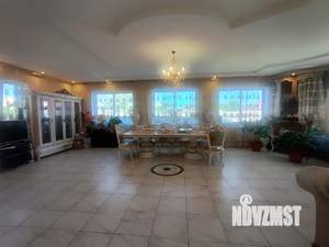 Коттедж 259м², 2-этажный, участок 810 сот.  