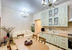 Дом 280м², 2-этажный, участок 14 сот.  