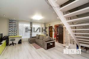 Дом 98м&sup2;, 2-этажный, участок 10 сот.  