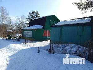 Дом 30м&sup2;, 2-этажный, участок 10 сот.  