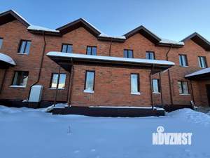 Дом 98м&sup2;, 2-этажный, участок 4 сот.  