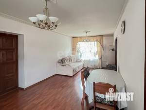 Дом 144м&sup2;, 2-этажный, участок 6 сот.  