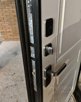 Дом 167м&sup2;, 2-этажный, участок 8 сот.  