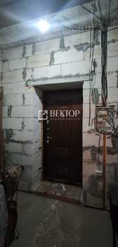 Дом 216м&sup2;, 2-этажный, участок 6 сот.  