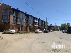 Таунхаус 240м&sup2;, 3-этажный, участок 2 сот.  