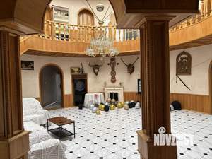 Коттедж 800м&sup2;, 3-этажный, участок 10 сот.  