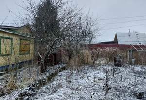 Дом 25м&sup2;, 2-этажный, участок 4 сот.  