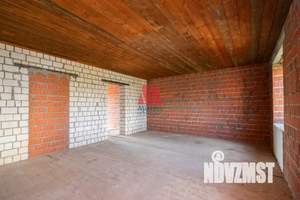 Дом 240м², 2-этажный, участок 6 сот.  