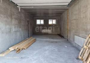 Дом 214м&sup2;, 3-этажный, участок 1 сот.  