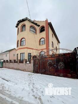 Дом 473м², 2-этажный, участок 9 сот.  
