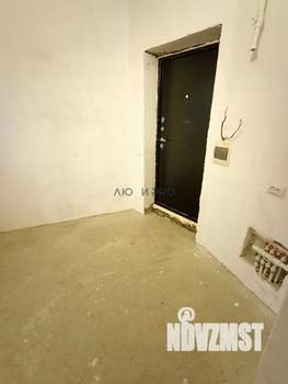 Дом 315м&sup2;, 3-этажный, участок 4 сот.  