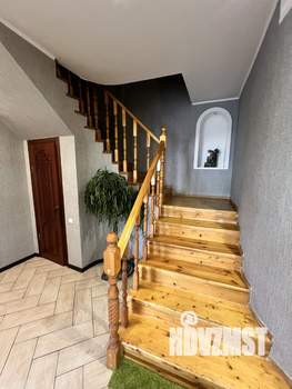 Дом 217м&sup2;, 2-этажный, участок 4 сот.  