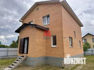 Коттедж 210м&sup2;, 2-этажный, участок 5 сот.  