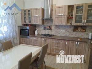 Дом 160м², 2-этажный, участок 10 сот.  