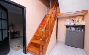 Дом 179м&sup2;, 2-этажный, участок 3 сот.  