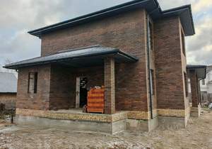 Дом 167м&sup2;, 2-этажный, участок 8 сот.  