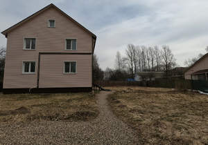 Дом 151м&sup2;, 2-этажный, участок 10 сот.  