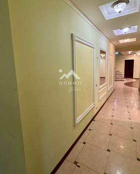 Дом 296м², 3-этажный, участок 3 сот.  