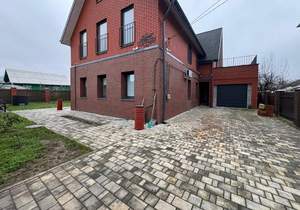 Дом 265м&sup2;, 2-этажный, участок 0 сот.  