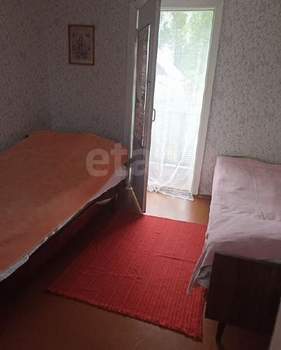 Дом 30м&sup2;, 2-этажный, участок 5 сот.  