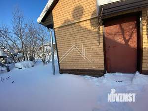 Дом 40м&sup2;, 2-этажный, участок 4 сот.  