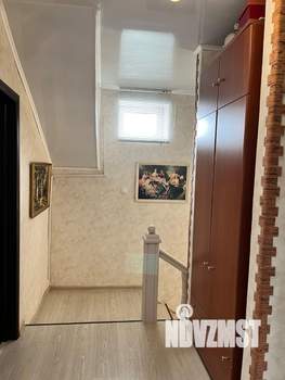 Коттедж 254м², 3-этажный, участок 6 сот.  